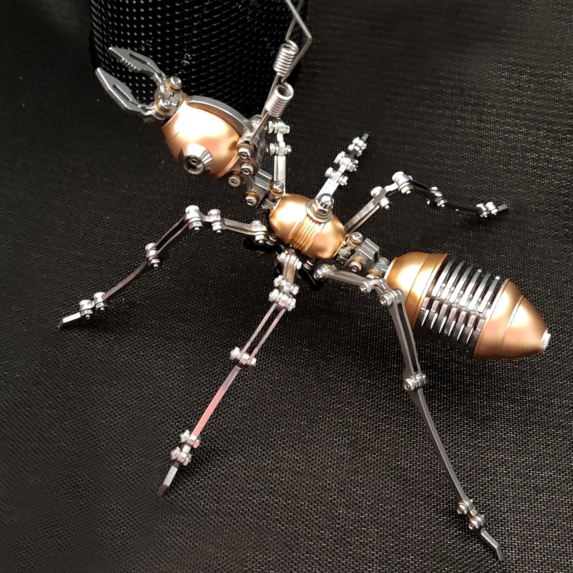 Ant Metal 3D Mechanical Puzzle Model Colorful Kit - Image 13